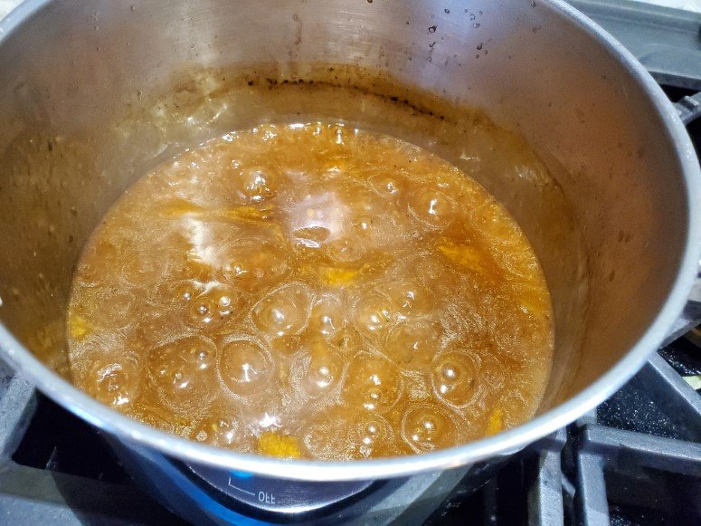 cornstarch added to thicken sauce