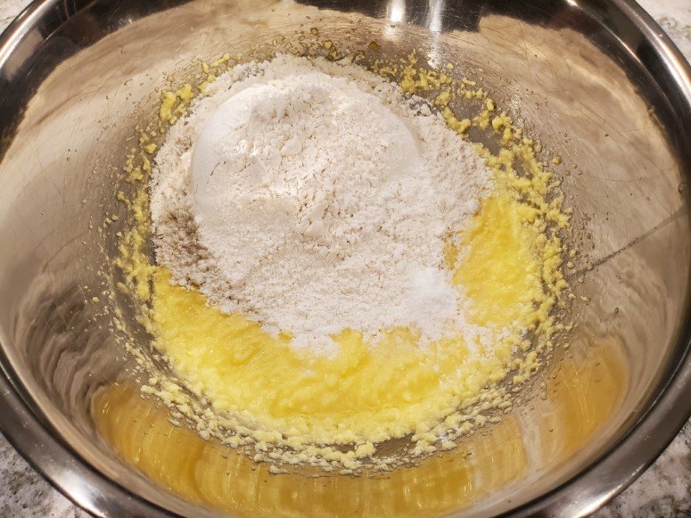 Adding flour mixture