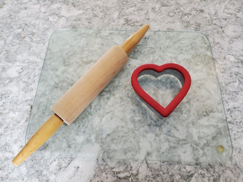 Valentine's Sugar Cookies cutter and rolling pin