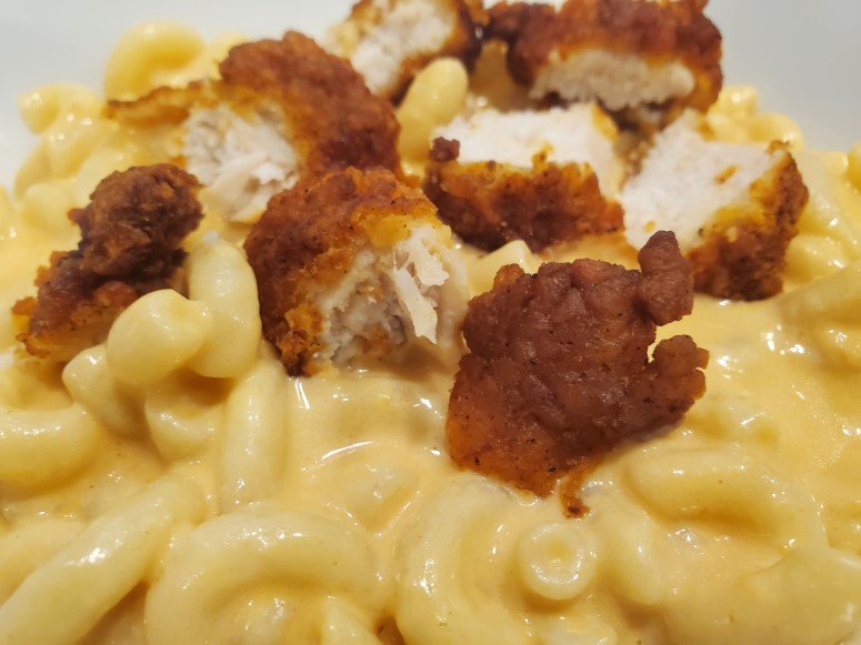 Buffalo Chicken Mac and Cheese