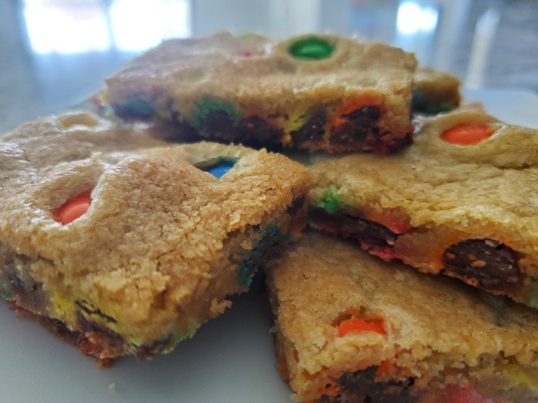 M&M Cookie Bars